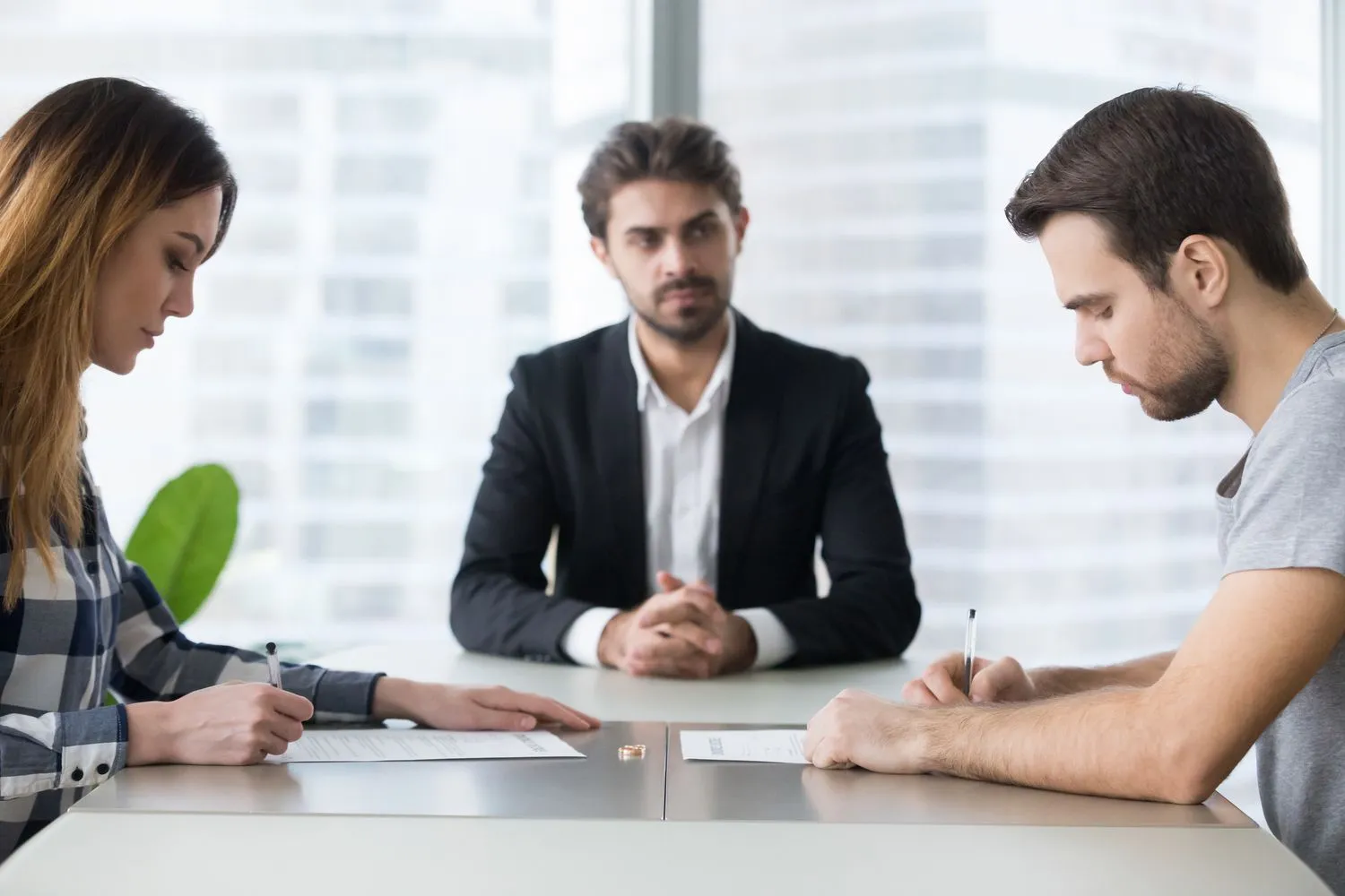 How EH Mediation Guides Couples Toward Fair and Balanced Outcomes Braintree